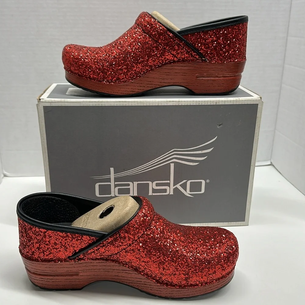 Dansko Professional Glitter Clog Shoes Red Sparkle New in Box NIB Size 38 7.5 -8